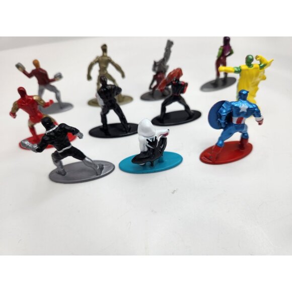 11 Marvel Metal Mini Figures by Jada Toys - Picture 10 of 15